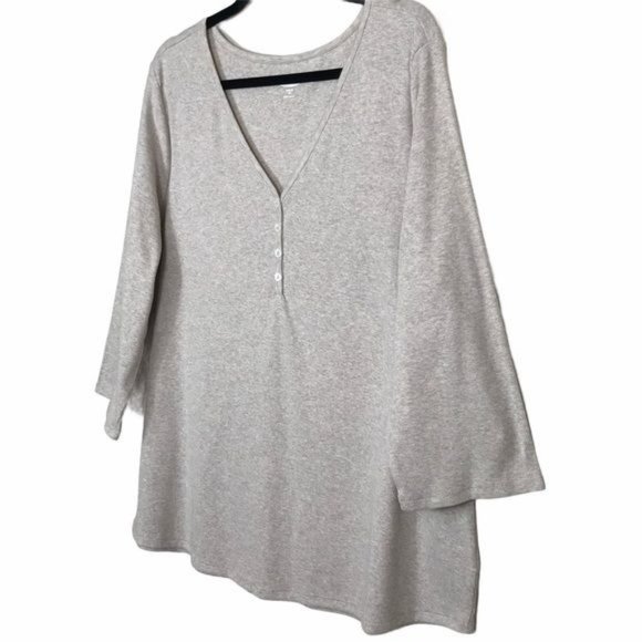 Old Navy Heather Gray V-Neck Tunic - Picture 11 of 11